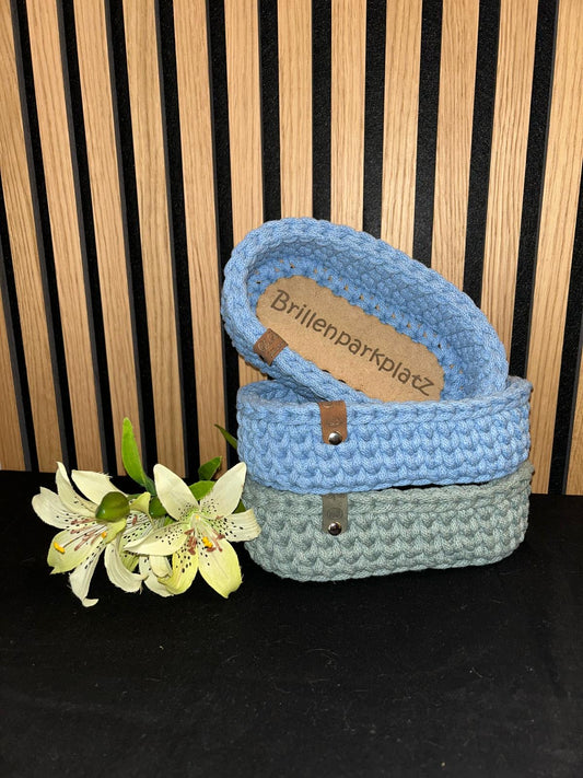 Brillenablage gehäkelt  Handgemachter Brillenparkplatz  Utensilo & Aufbewahrung für Brille