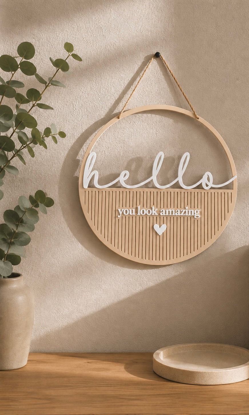 Loop „Hello You Look Amazing“ – moderne Türdeko & Wanddeko