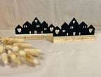 Holzaufsteller Häuserreihe – Home Sweet Home / Hier wohnt das Glück